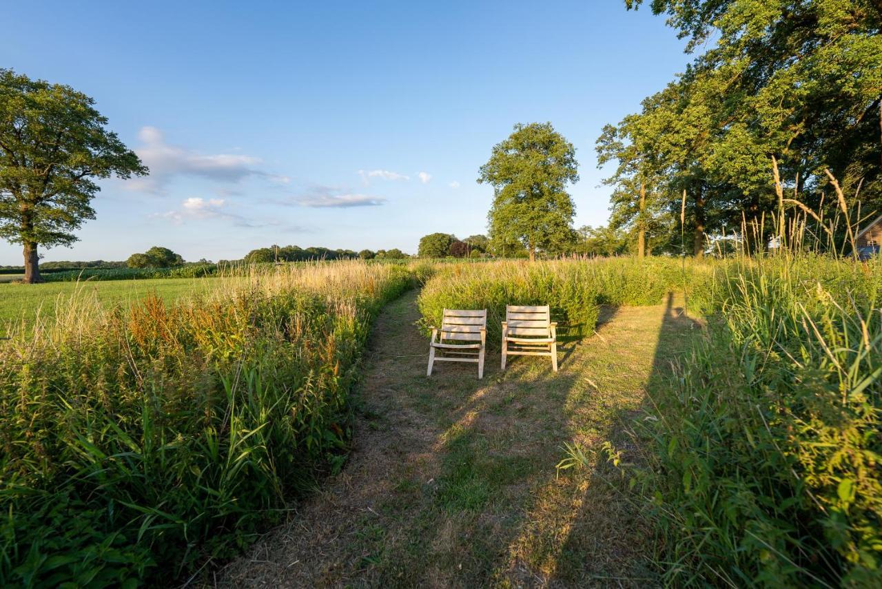 Stroeckmanhoeve Neede Buitenkant foto